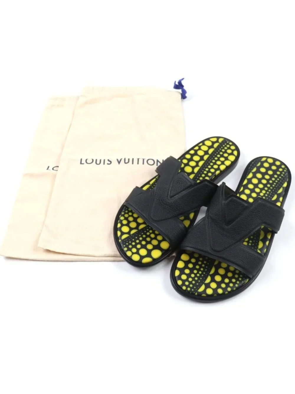 Louis Vuitton Yayoi Kusama LV Oasis Handbag